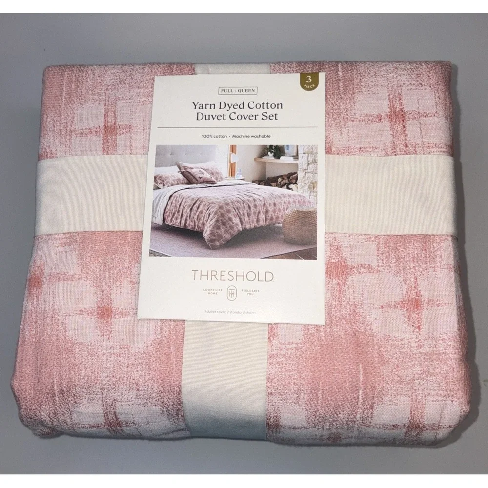 Threshold Yarn Dye Ikat Duvet Set in Ivory & Mauve - Zippered - Full/Queen